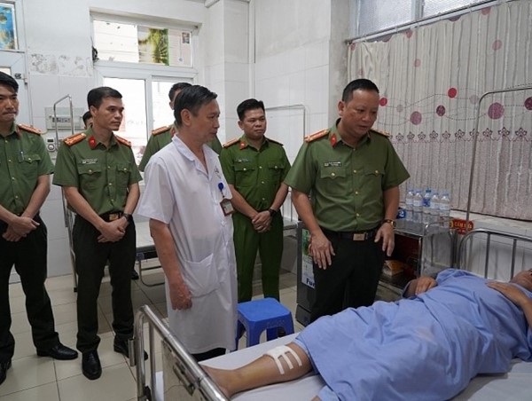 Cần chế tài nghiêm khắc hơn với trường hợp chống người thi hành công vụ