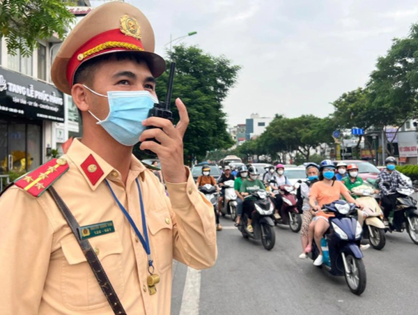 Hà Nội: xử lý 1.350 trường hợp vi phạm giao thông qua tin báo Zalo