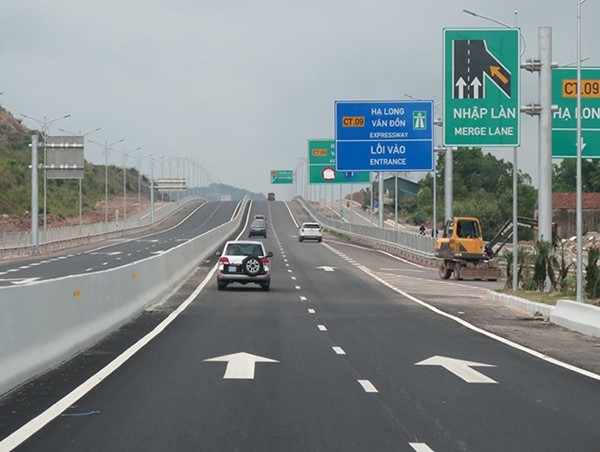 Quảng Ninh quy hoạch mới 2 tuyến cao tốc và 9 tuyến đường tỉnh