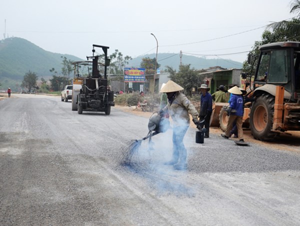 Sẽ thu hồi uỷ thác quản lý quốc lộ nếu địa phương chậm giải ngân tiền bảo trì