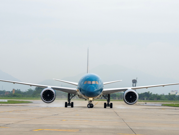 Thêm “siêu tàu bay” Boeing 787-10 gia nhập đội bay của Vietnam Airlines