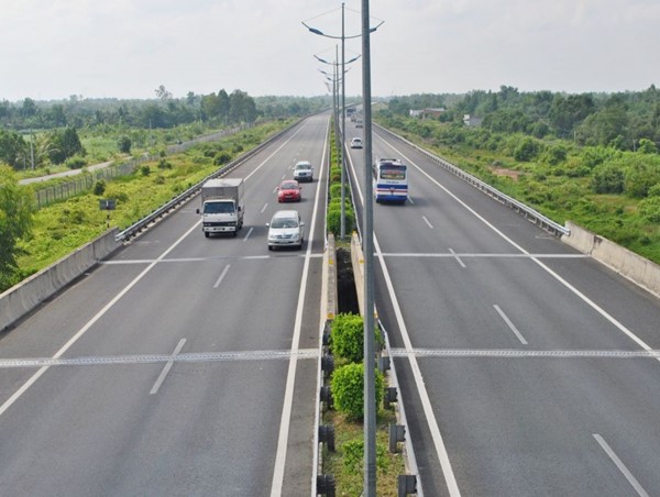 Dự án cao tốc Châu Đốc - Cần Thơ - Sóc Trăng qua An Giang vượt tiến độ