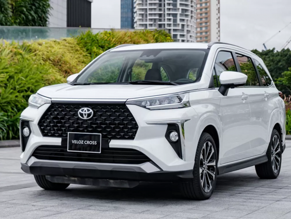Bảng giá xe ô tô hãng Toyota mới nhất tháng 8/2024