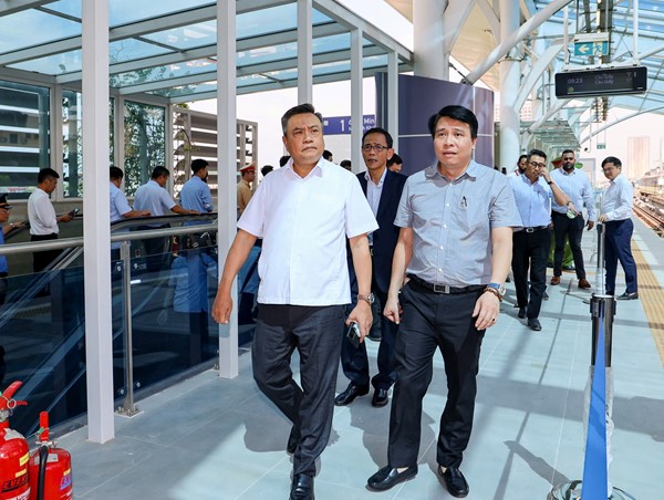 Đường sắt Nhổn - Ga Hà Nội: Làm tất cả để đưa tàu vào vận hành