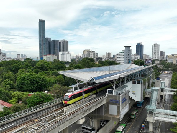 Chính thức vận hành đoạn trên cao đường sắt Nhổn – Ga Hà Nội