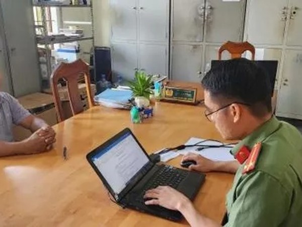 Xử phạt người đàn ông báo chốt giao thông trên mạng xã hội