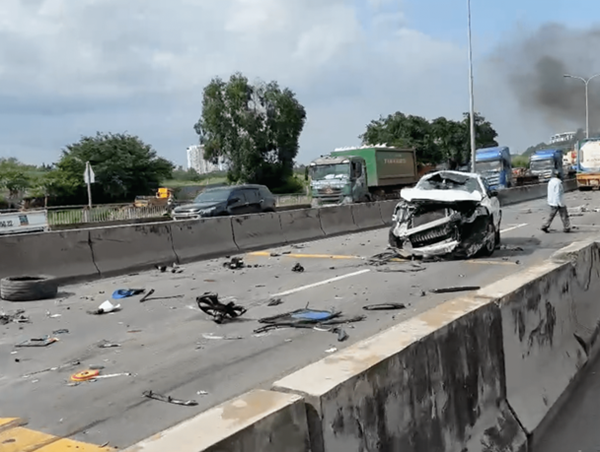 Khẩn trương sửa chữa mặt cầu Phú Mỹ và lập tổ xử lý sự cố khu vực cầu