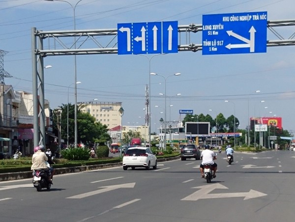 Thống nhất về sự cần thiết mở rộng đường Nguyễn Văn Linh tại Cần Thơ