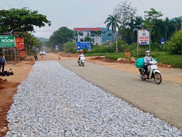 Tuyến đường 35 tại huyện Sóc Sơn sắp hết cảnh “nắng bụi, mưa lầy”