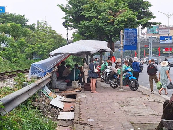 Xóa “điểm đen” an toàn giao thông tại đường Giải Phóng, đoạn qua phường Hoàng Liệt