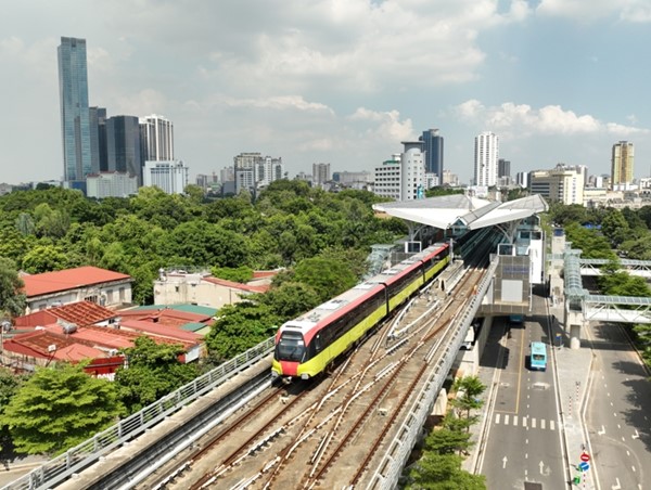 Chuyển đổi phương tiện xanh: xe cá nhân là thách thức lớn