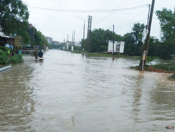 Khôi phục giao thông trên đường 401 (đường tỉnh 296) từ QL3 đến cầu Vát