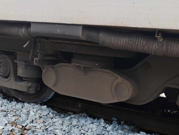 Thêm một tàu khách bị trật bánh tại Thừa Thiên - Huế