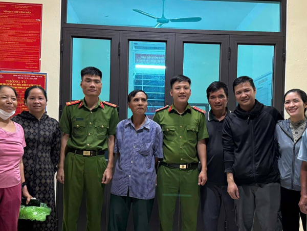 Vĩnh Phúc: Công an giúp người đàn ông ở Hà Nội đi lạc về với gia đình