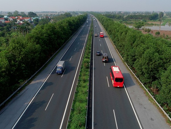 Bình Định: Sớm sửa chữa, hoàn trả đường địa phương bị ảnh hưởng do thi công cao tốc 