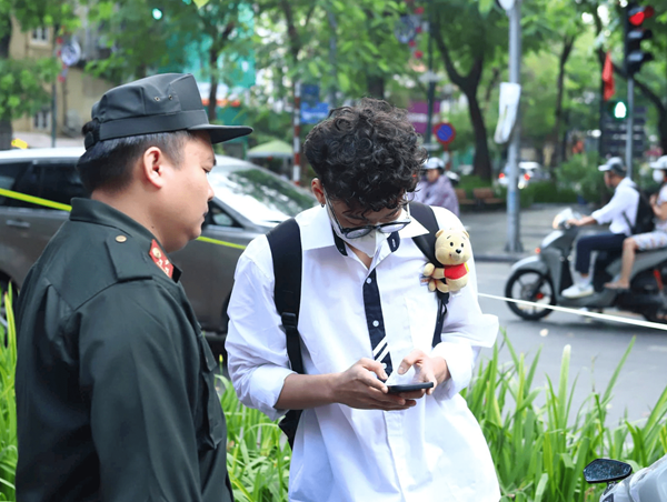 Hà Nội: thông báo cho nhà trường 1.904 trường hợp học sinh vi phạm luật giao thông