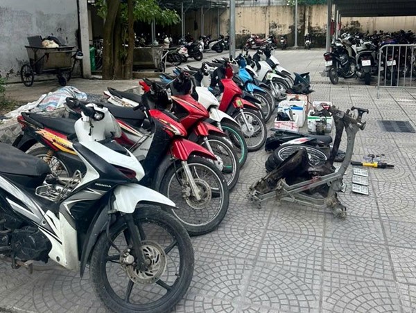 Triệt phá đường dây trộm cắp xe máy tại Hà Nội, tiêu thụ liên tỉnh