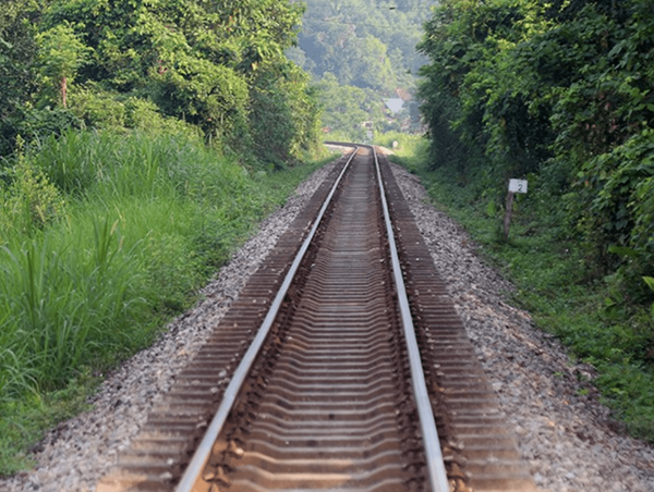 Hà Tĩnh: đề xuất bổ sung một số hạng mục dự án cải tạo đường sắt Vinh - Nha Trang