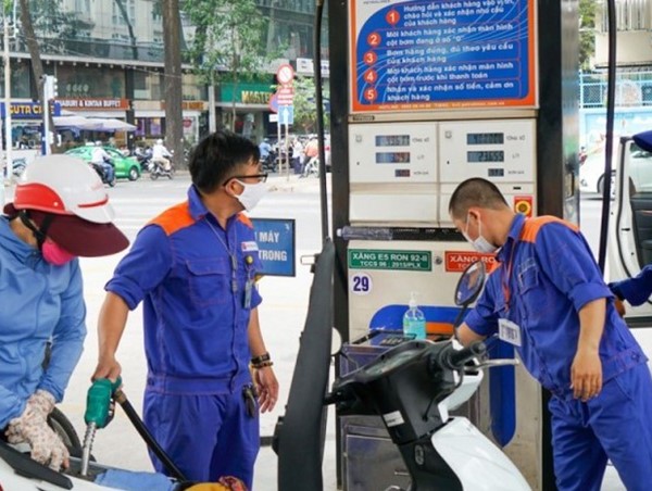 Vì sao cần duy trì Quỹ bình ổn giá xăng dầu?