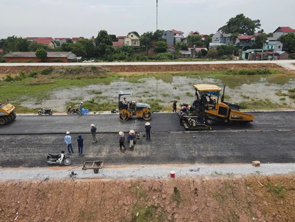 Đạt 63% kế hoạch vốn sau 10 tháng, Bộ GTVT tăng tốc tháo gỡ khó khăn trong giải ngân