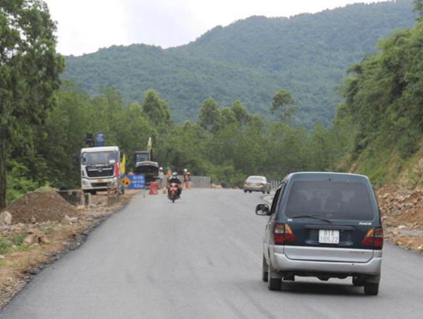 Rốt ráo gỡ vướng mắc, tăng tốc thi công nâng cấp QL19 qua Bình Định