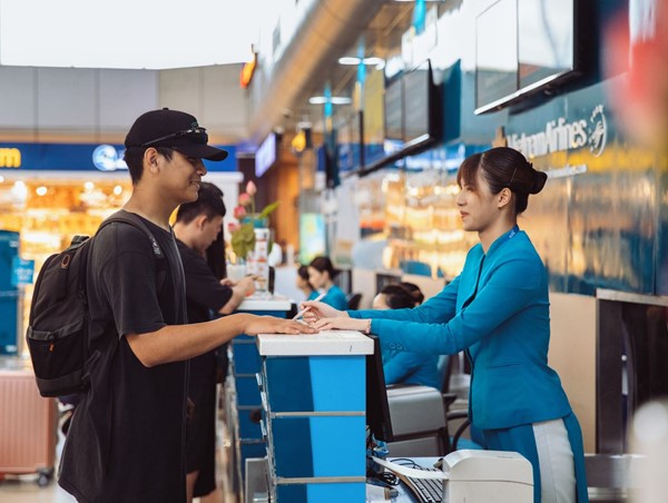Vietnam Airlines được Apex vinh danh “Hãng hàng không 5 sao xuất sắc” 2 năm liên tiếp 