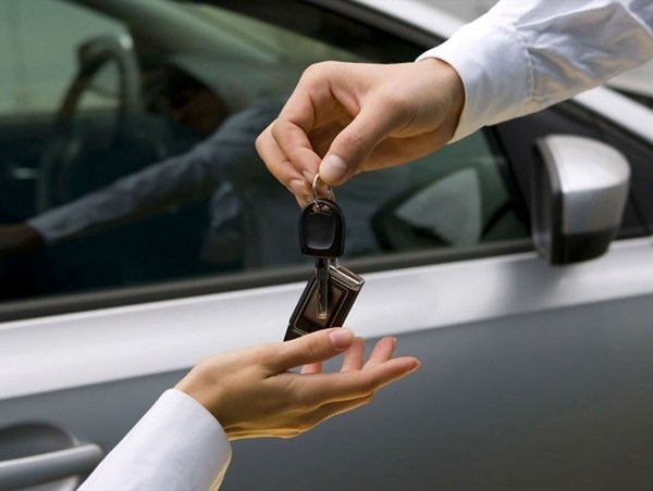 Khi chuyển nhượng quyền sở hữu xe, cần lưu ý điều gì?