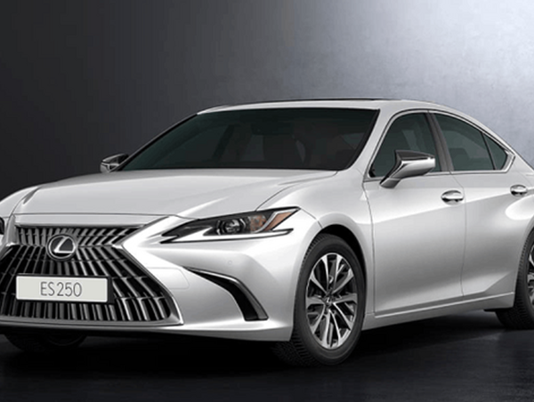 Cập nhật bảng giá xe hãng Lexus tháng 12/2024