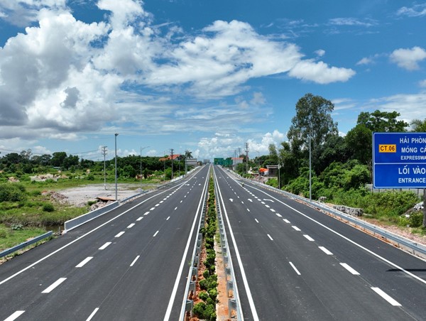 Hoàn thành ít nhất 3.000 km cao tốc là mục tiêu pháp lệnh