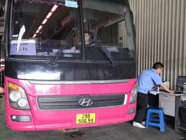 Bỏ tem kiểm định riêng dành cho xe kinh doanh vận tải từ năm 2025
