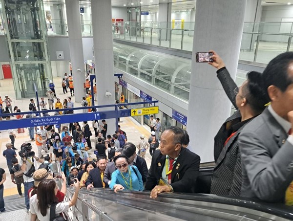 Metro Bến Thành - Suối Tiên chính thức vận hành khai thác thương mại