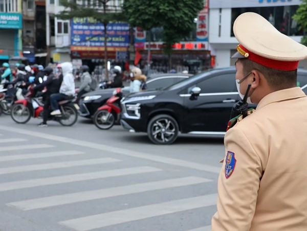 Hà Nội: Phát hiện 570 trường hợp vi phạm Luật Giao thông ngày 24/12