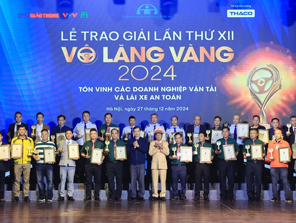 Giải thưởng Vô lăng vàng 2024: Tôn vinh 90 cá nhân, tập thể đảm bảo ATGT