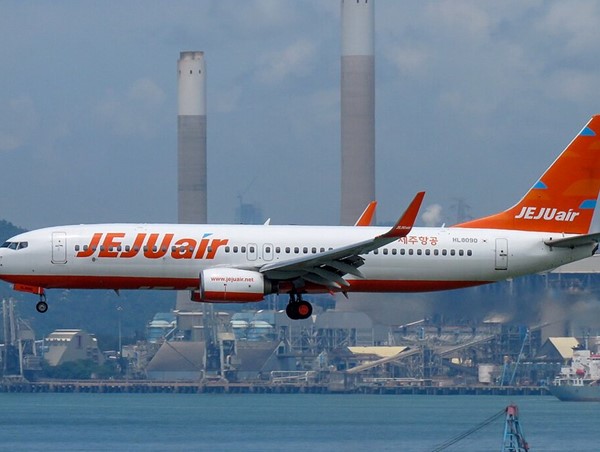 Thêm một máy bay Hàn Quốc gặp lỗi càng đáp, phải hạ cánh khẩn cấp