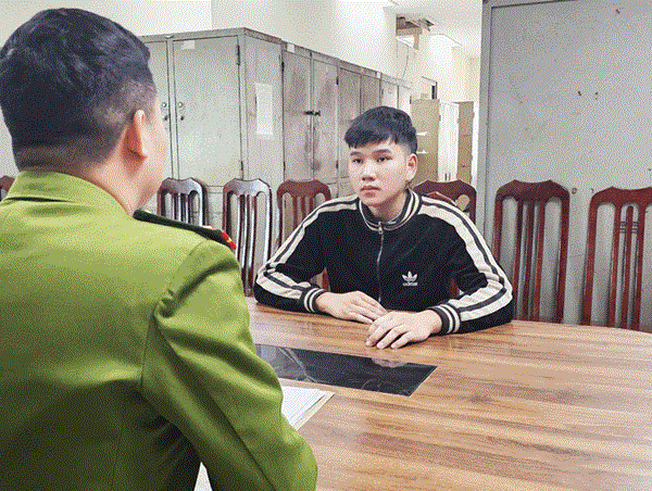 Tạm giữ hình sự đối tượng thông chốt, đâm gãy chân cán bộ công an