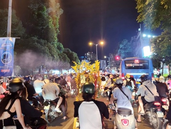 Công an TP Hồ Chí Minh tiếp nhận 1.880 phản ánh vi phạm giao thông