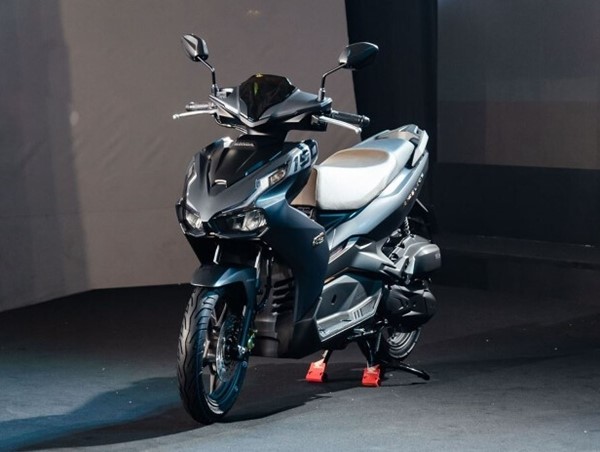 Cập nhật bảng giá xe máy Honda Air Blade tháng 1/2025