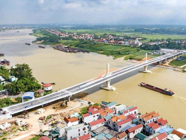 Chấm dứt hoạt động bến phà Then qua sông Lô nối tỉnh Vĩnh Phúc - Phú Thọ