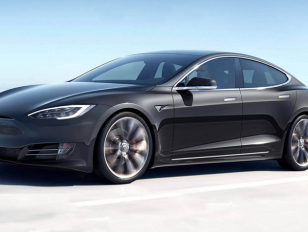 Tesla quyết tâm xoay chuyển thị trường xe điện năm 2025