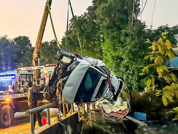 Khẩn trương khắc phục hậu quả vụ TNGT đặc biệt nghiêm trọng tại Nam Định