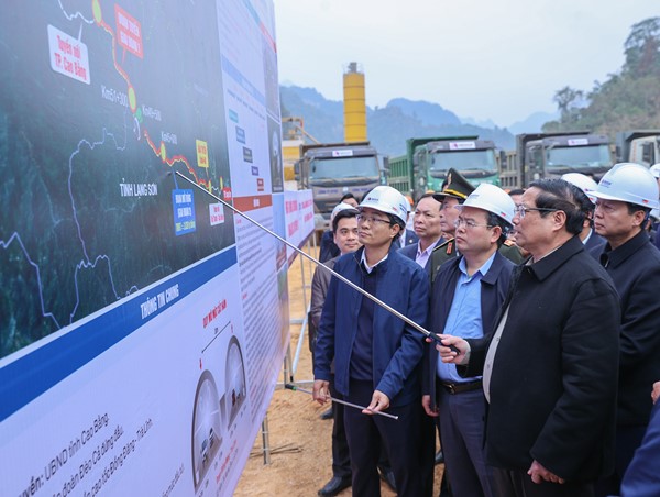 Thông toàn tuyến cao tốc từ Cao Bằng tới Cà Mau trong năm 2025