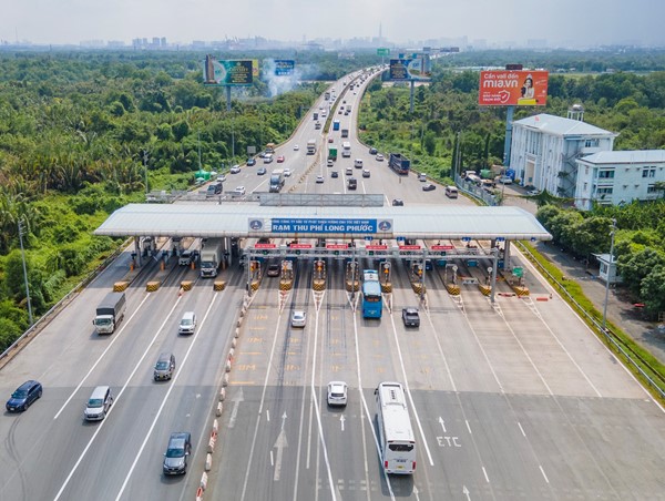 Hơn 16.000 tài khoản ETC hết tiền lưu thông trên các tuyến cao tốc dịp Tết