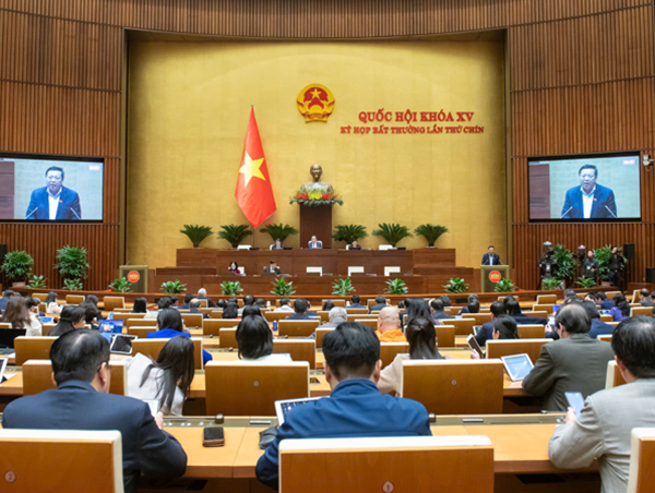 Trình Quốc hội chủ trương đầu tư dự án tuyến đường sắt Lào Cai - Hà Nội - Hải Phòng