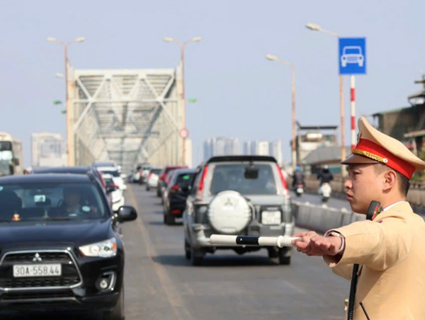 Hà Nội: phát hiện 164 trường hợp vi phạm Luật Giao thông ngày 24/2