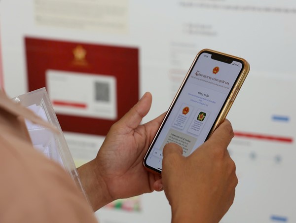 Ứng dụng công nghệ để thuận tiện quản lý thủ tục trong lĩnh vực giao thông