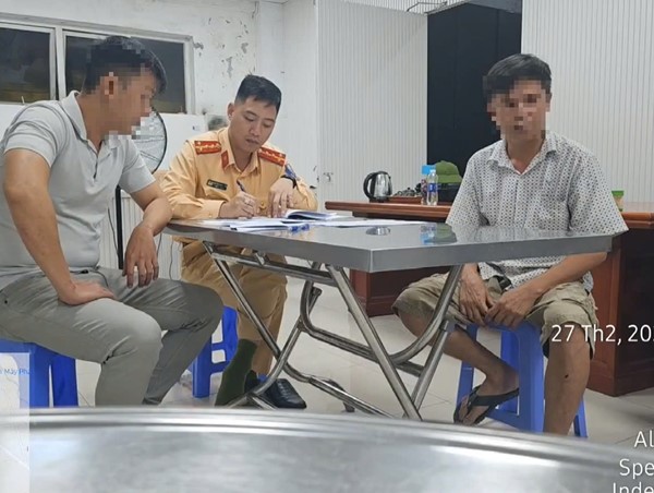 Xử phạt gần 250 triệu đồng do chở quá tải trọng phương tiện