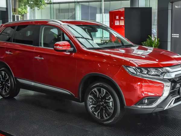Cập nhật bảng giá xe ô tô hãng Mitsubishi tháng 3/2025
