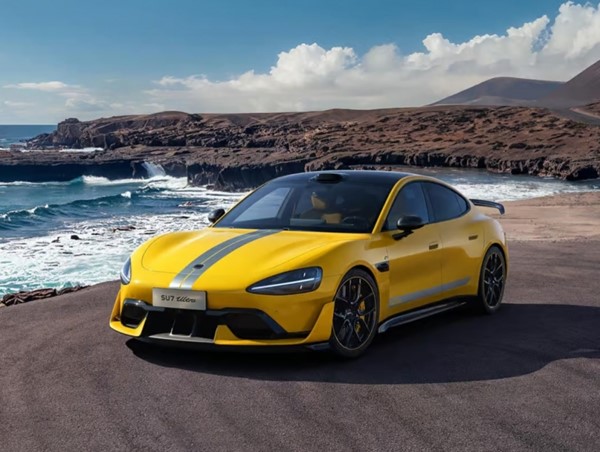 Xiaomi SU7 Pro “cháy hàng” đến năm 2025