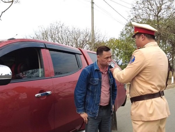 Sơn La: cao điểm xử lý vi phạm kinh doanh vận tải hành khách