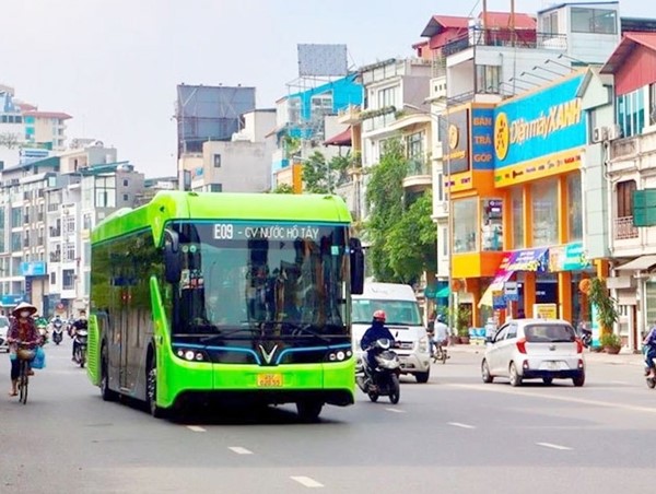 Hà Nội: cấp “sao” cho xe buýt xanh để nâng chất lượng phục vụ hành khách